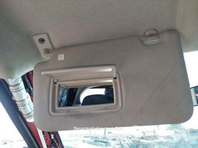 Parasol derecho nissan kichs