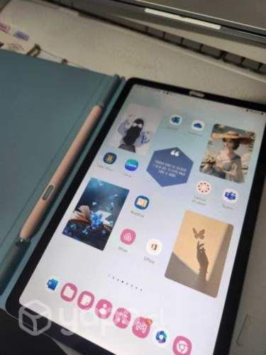 Tablet Samsung S6 Lite con lápiz + carcasa