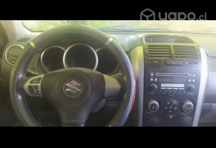 Suzuki grand nomade 2008