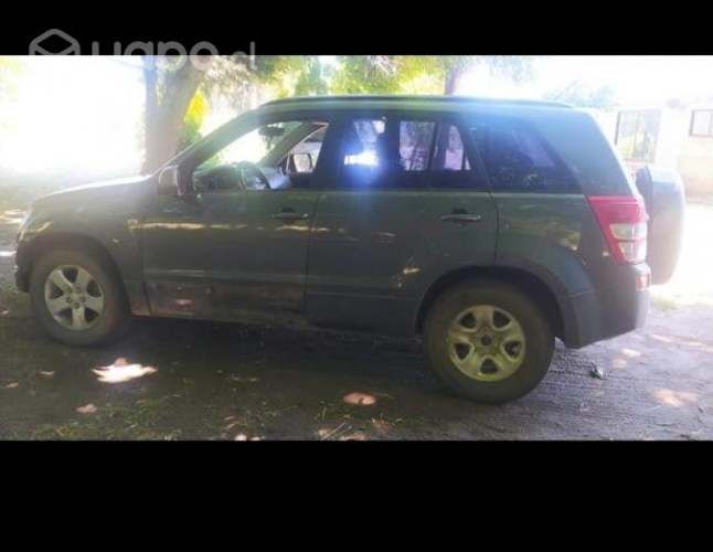 Suzuki grand nomade 2008