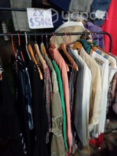 Ropa usada en buen estado, adornos etc