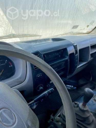 Camion hino 2011 xzu