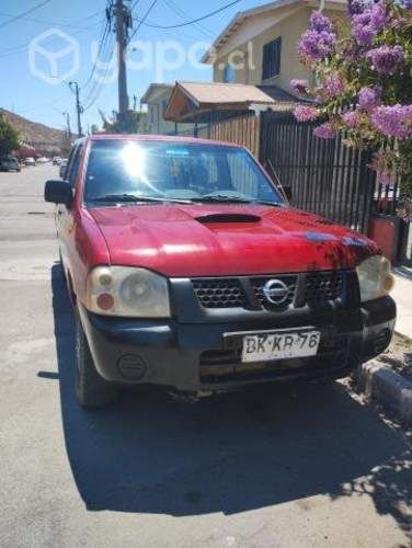 Camioneta nissan terrano año 2008