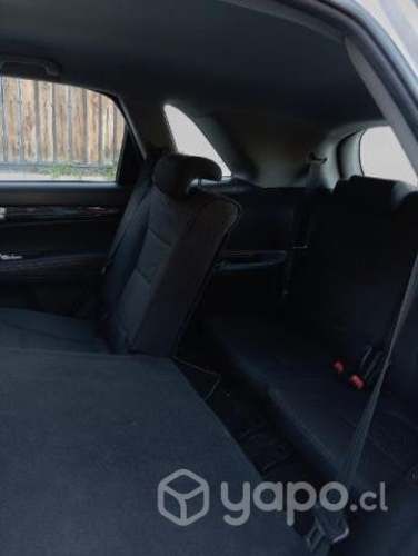 Kia Sorento EX 2.4 Gsl 4x2 año 2012