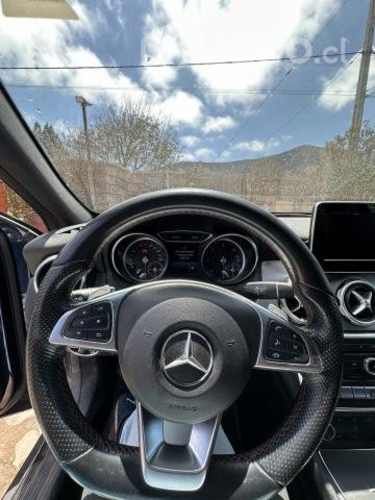 Mercedes Benz GLA 220 D diesel automático