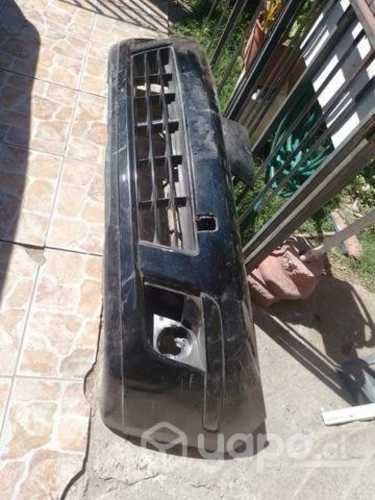 Parachoque Nissan Tiida