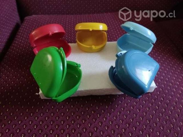Caja para prótesis dentales