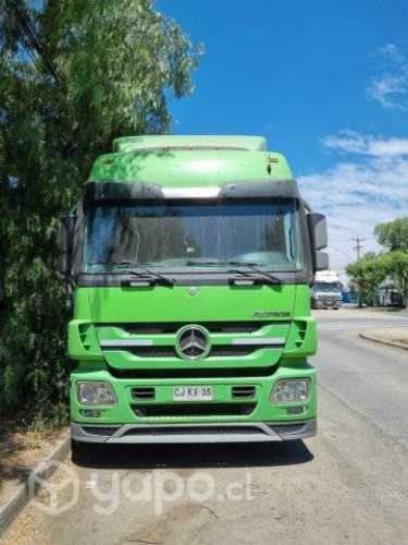 Mercedes benz actros 1836