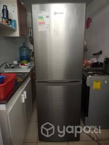 Lindo y excelente refrigerador