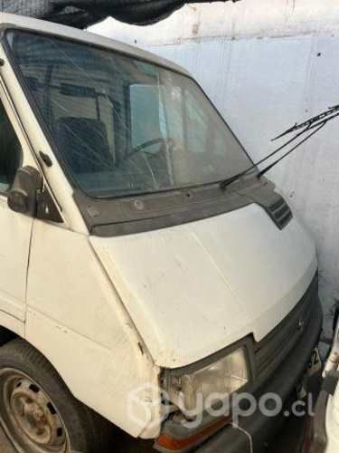 Se vende furgon renault ta 1c
