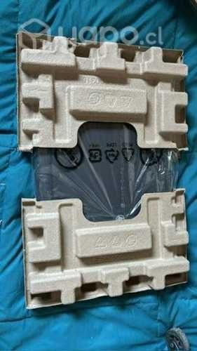 Notebook HP 250 G9 nuevo en su caja