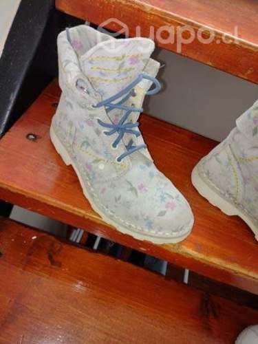 Bototos Cat originales