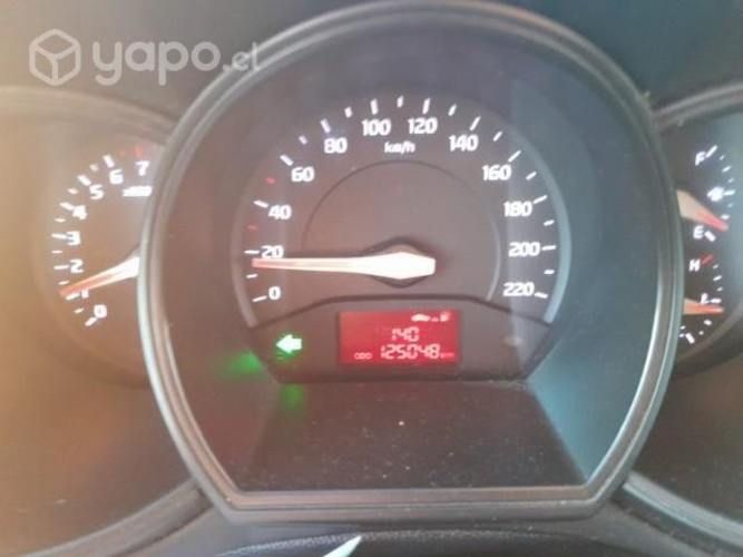 Se vende Kia río 4 año 2014