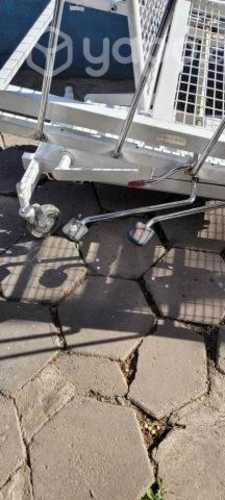 Catre clínico y otros