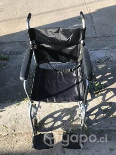 Silla geriátrica de paseo