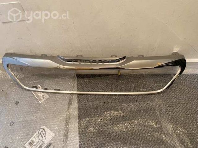 Cromado máscara peugeot 308 año 2013-2016 nueva