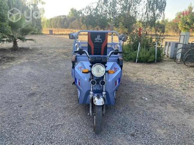 Triciclo Eléctrico JILI