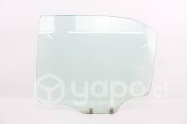 Vidrio puerta trasera lancer 1995-2000