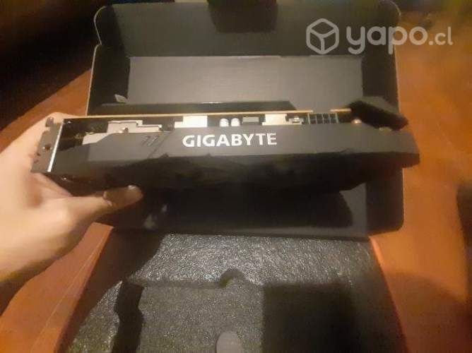 Rx 5500 xt (casi nueva, con caja, precio negociabl