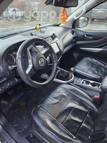 Nissan navara año 2021