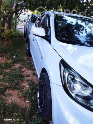 Se vende hyundai accent 2013