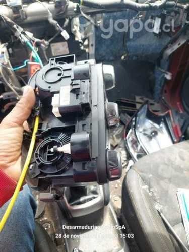 Mando calefacción nissan kichs