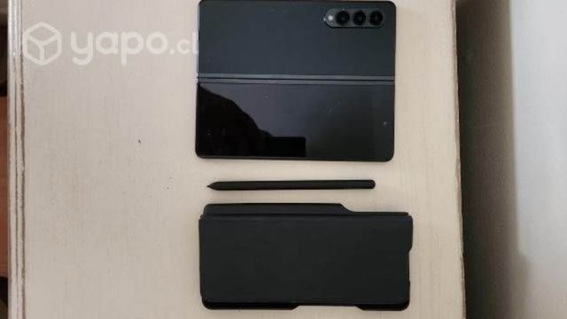 Samsung galaxy z fold3 + lapiz y 2 carcasas