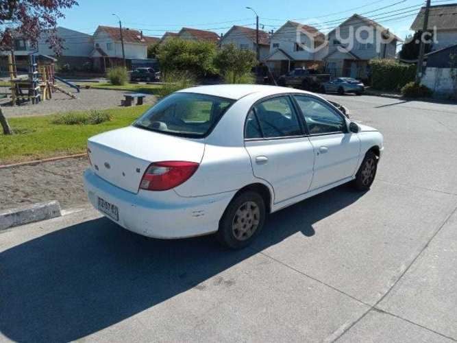 Kia motors rio 2000