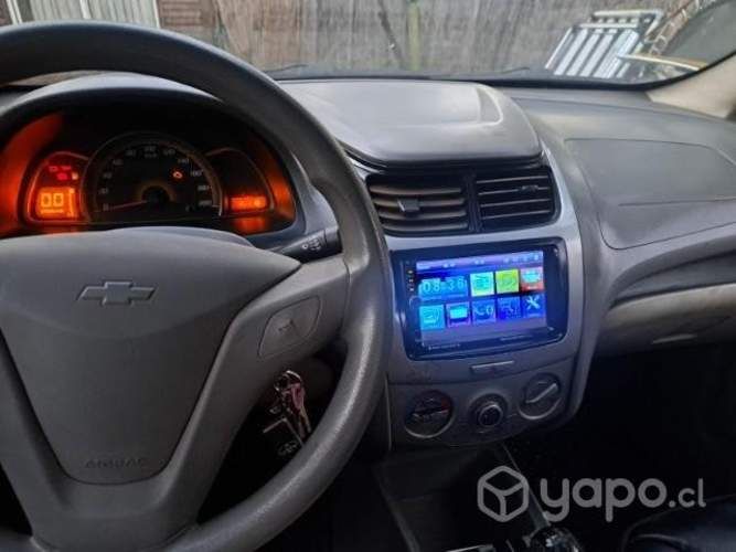 Vendo Chevrolet sail 2013 full