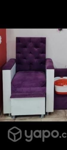 Sillón de pedicura morado