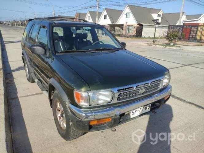 Nissan Pathfinder 1998