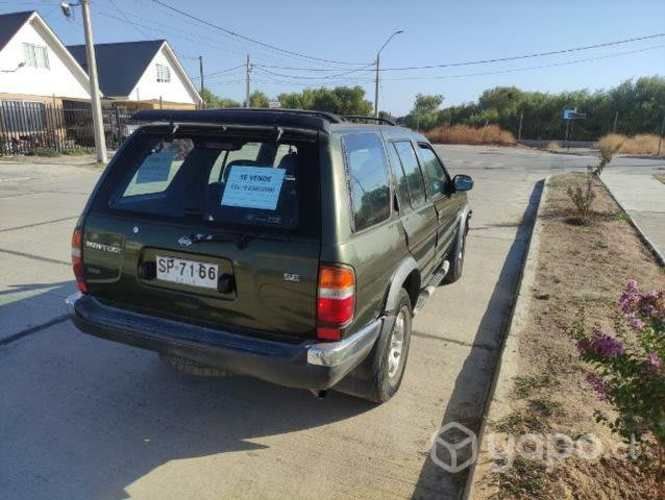 Nissan Pathfinder 1998