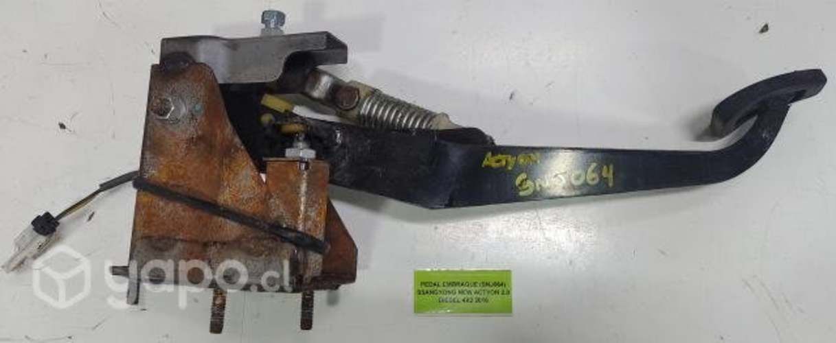 Pedal Embrague (SNJ064) SSangyong New Actyon 2.0