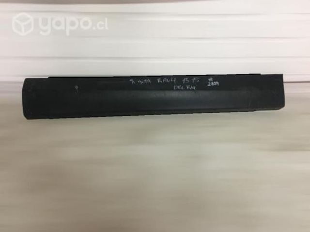 Moldura de puerta delantera rh toyota rav4 13-15