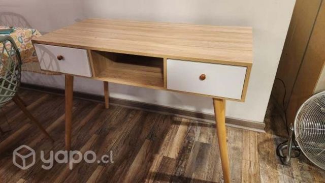 Lindo escritorio, excelente estado