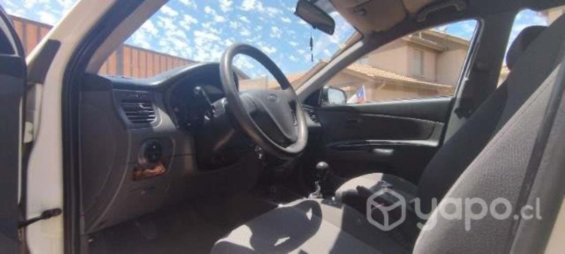Se vende Kia Río 5