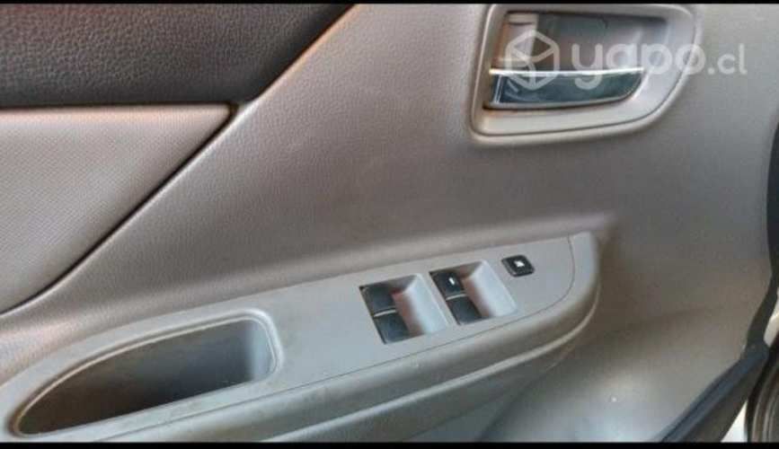 Mitsubishi l200 2018