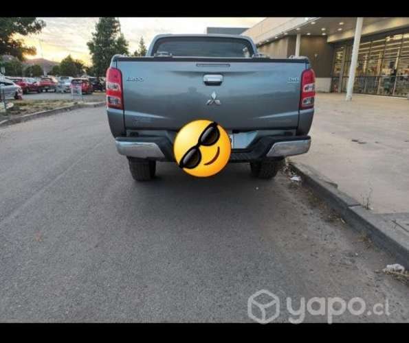 Mitsubishi l200 2018