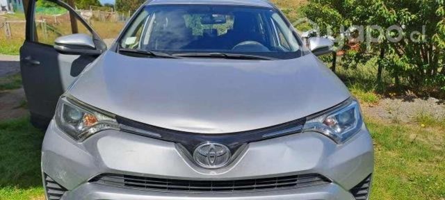 Toyota RAV 2018. 4X2 2.0.