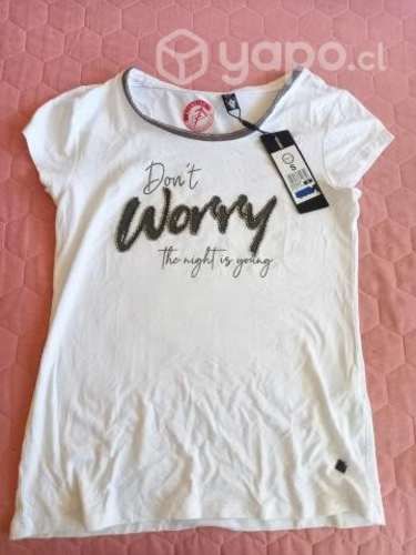 Polera blanca nueva
