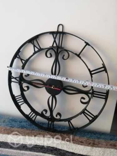 Reloj mural artesanal