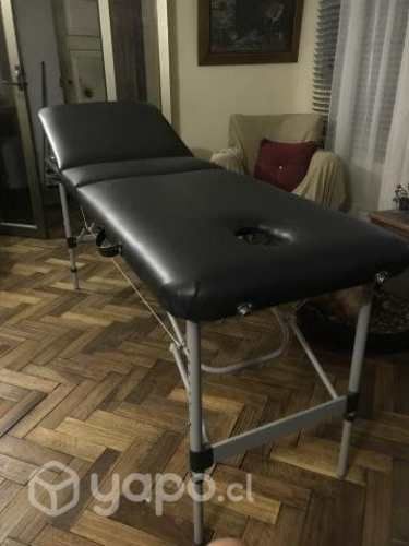 Camilla quiropráctica - masajea