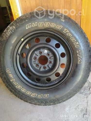 Neumático con llanta