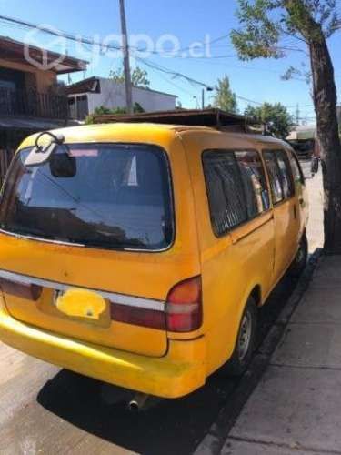 Furgón KIA BESTA 2000