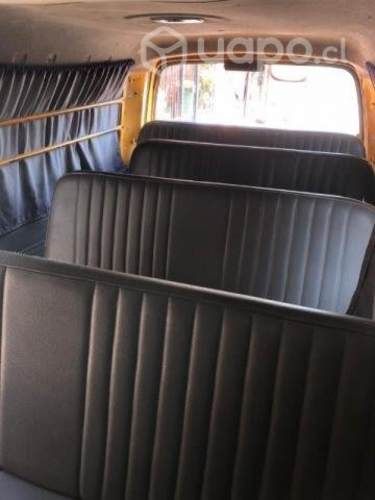 Furgón KIA BESTA 2000