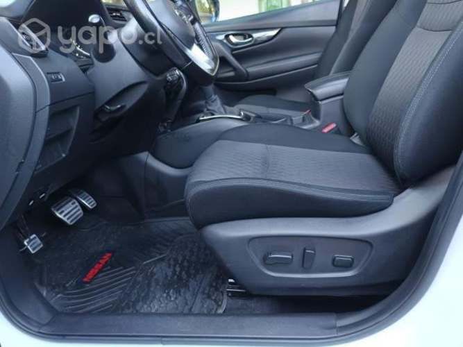 Camioneta Nissan Xtrail