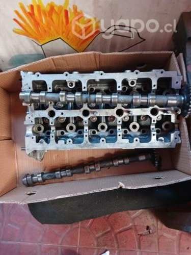 Culata mahindra motor 2.2 con levas