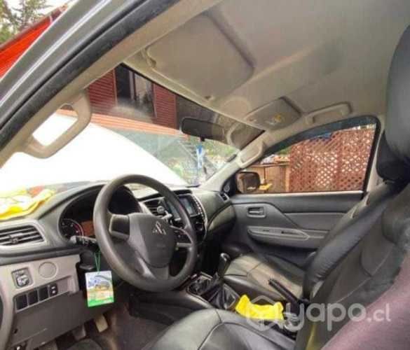 Mitsubishi l200 2018