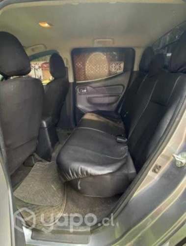 Mitsubishi l200 2018