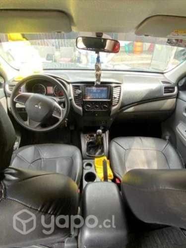 Mitsubishi l200 2018